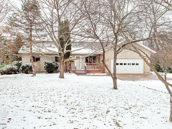 2nd image of 5165 N 36th St