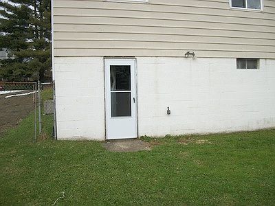 3rd image of 1066 Columbus Ave