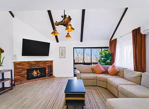 26 Middle Village Way — Photo 2