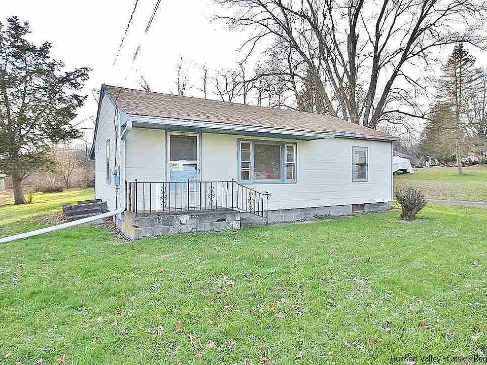 1st image of 445 Malden Tpke