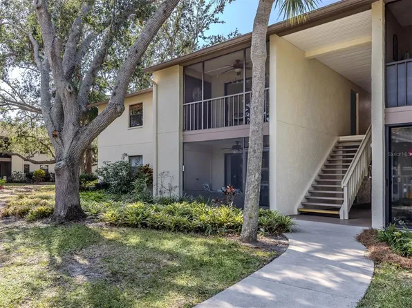 748 White Pine Tree Rd APT 208, Venice, FL 34285