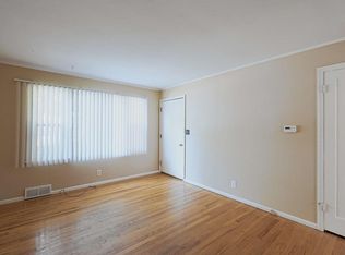 3515 Apple St, Lincoln, NE 68503
