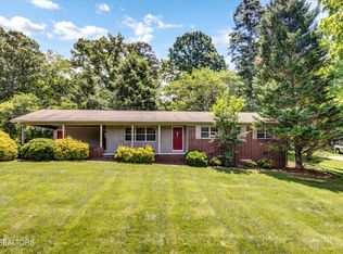 2972 Marvin Cir, Maryville, TN 37803