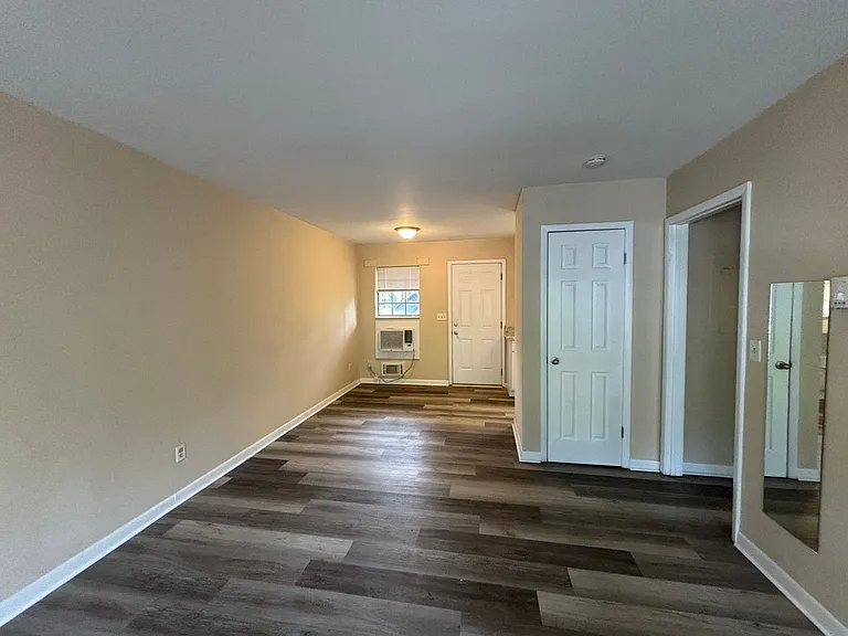 82 Blankenship Pl SW — Photo 2