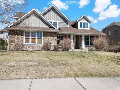 1742 Carriage Dr, Victoria, MN, 55386