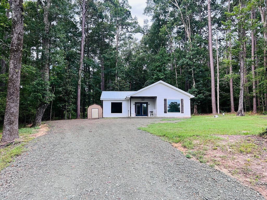 1949 Lakeshore Dr - Property Image