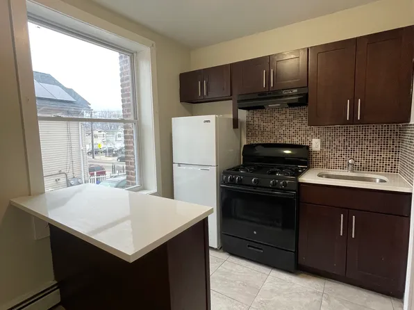 901 Bergen St, Newark, NJ
