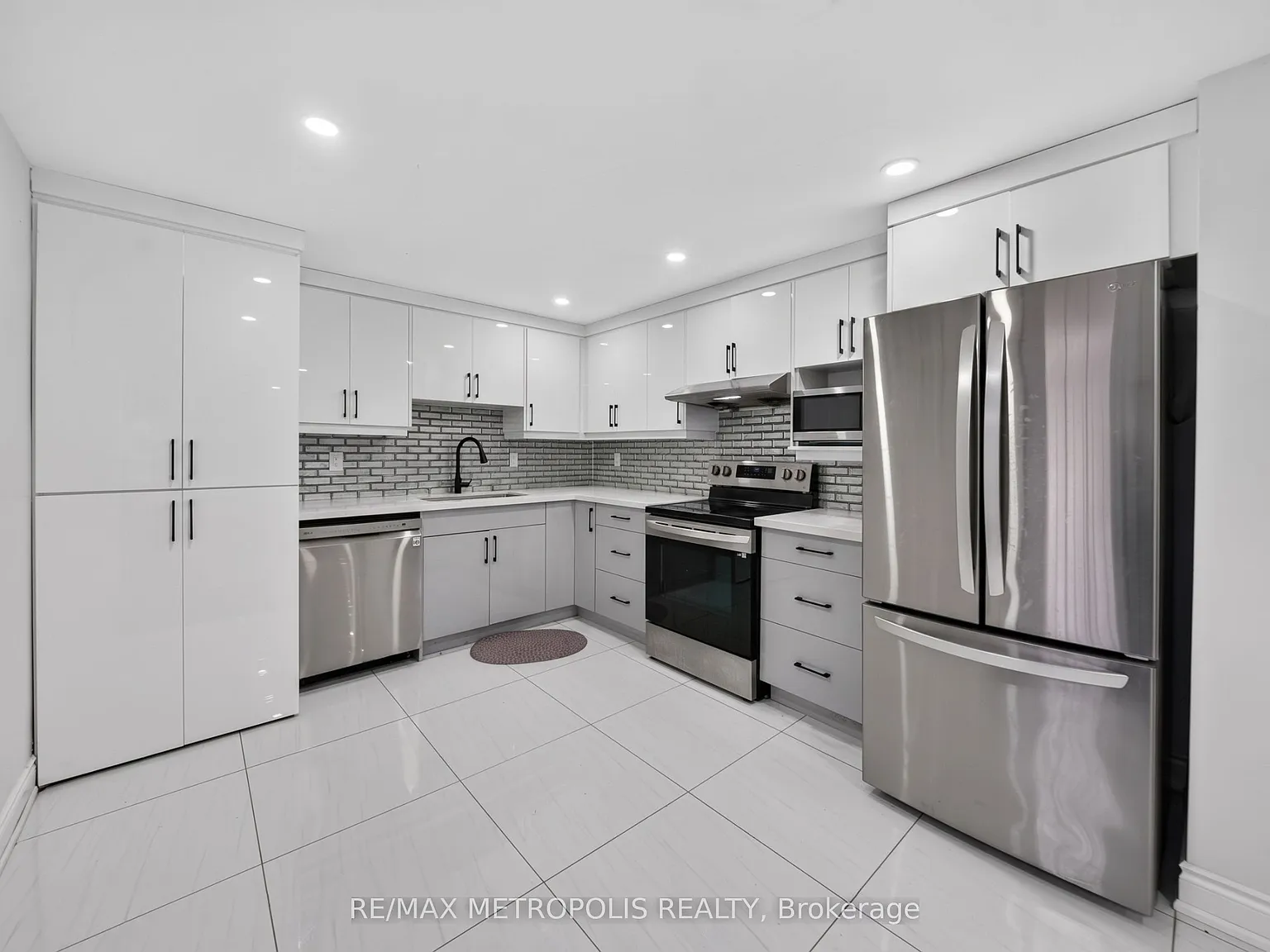 2 bed, $1,750 — Photo 4