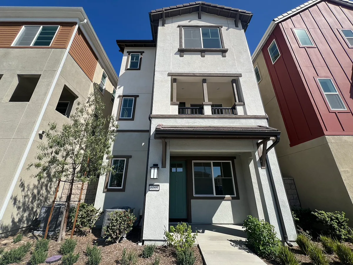 Building Photo - 6069 Burren Way