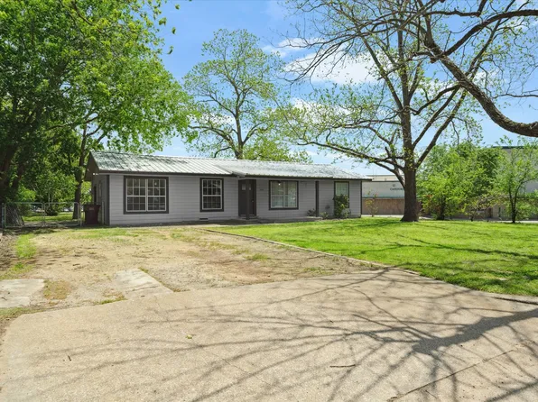 1146 Big Rock St, Canton, TX 75103