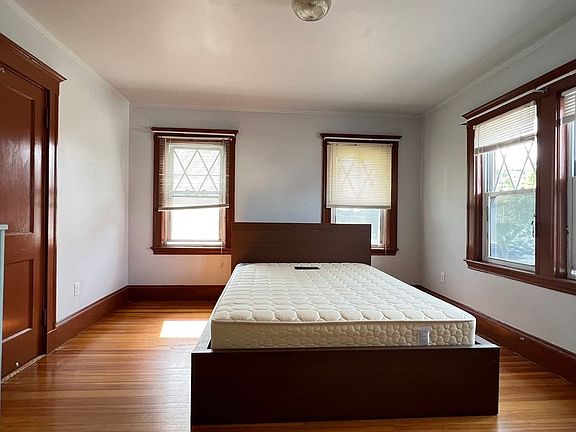 4th image of 17 Cheriton Rd #Sf