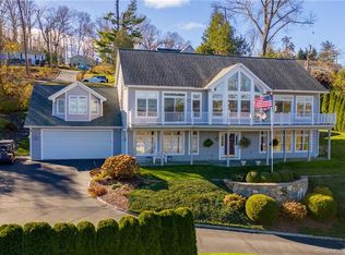 15 Shore Rd, Danbury, CT 06811