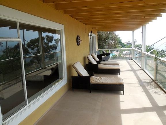 Downstairs Deck w/Ocean View