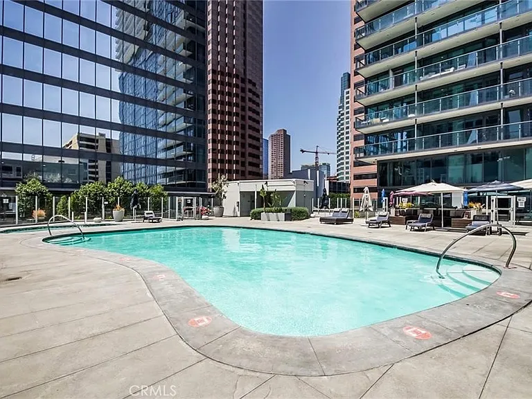 901 S Flower St #616 — Photo 15