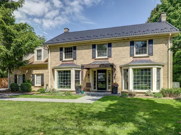 339 Sunset Dr, Central Elgin, ON N5R 3C6