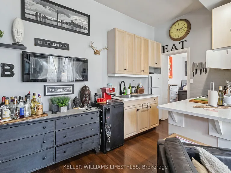 86 Byron Ave E #2 — Photo 17