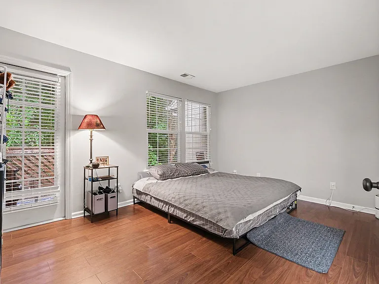 6121 Gray Gate Ln #K — Photo 13