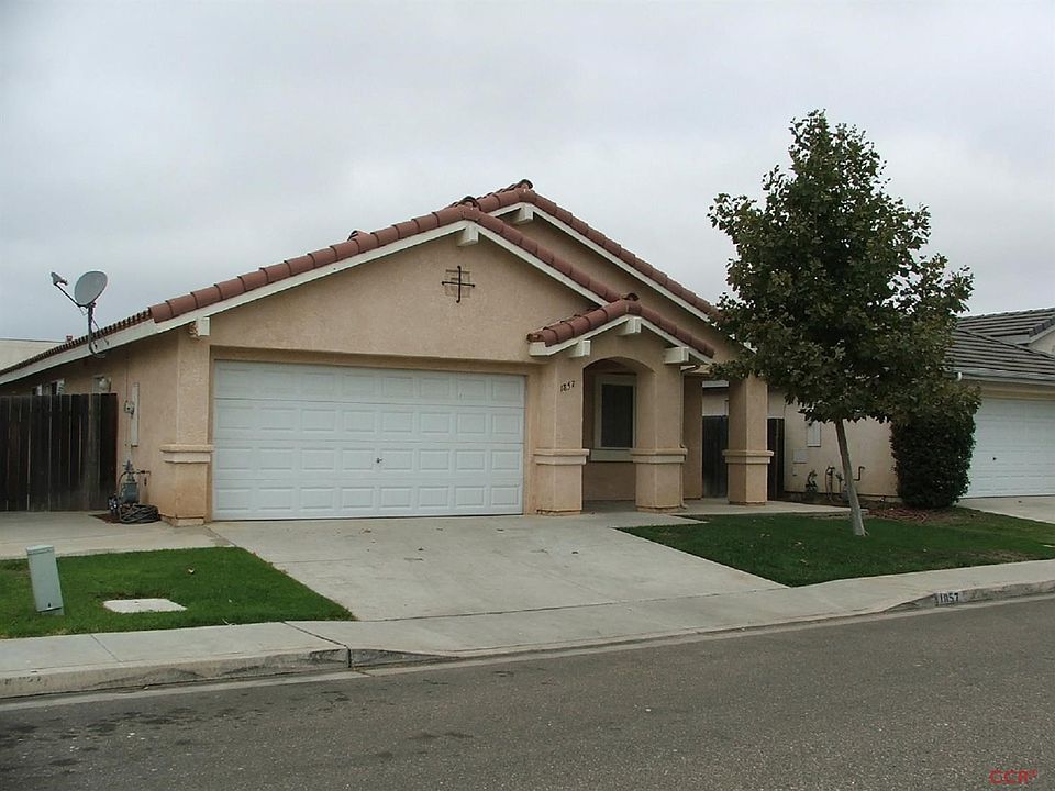 2nd image of 1857 N Melanie Ct