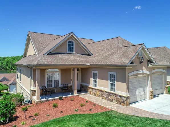 909 Rarity Bay Pkwy, Vonore, TN 37885