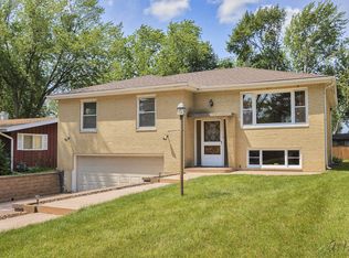 38909 92nd St, Burlington, WI 53105