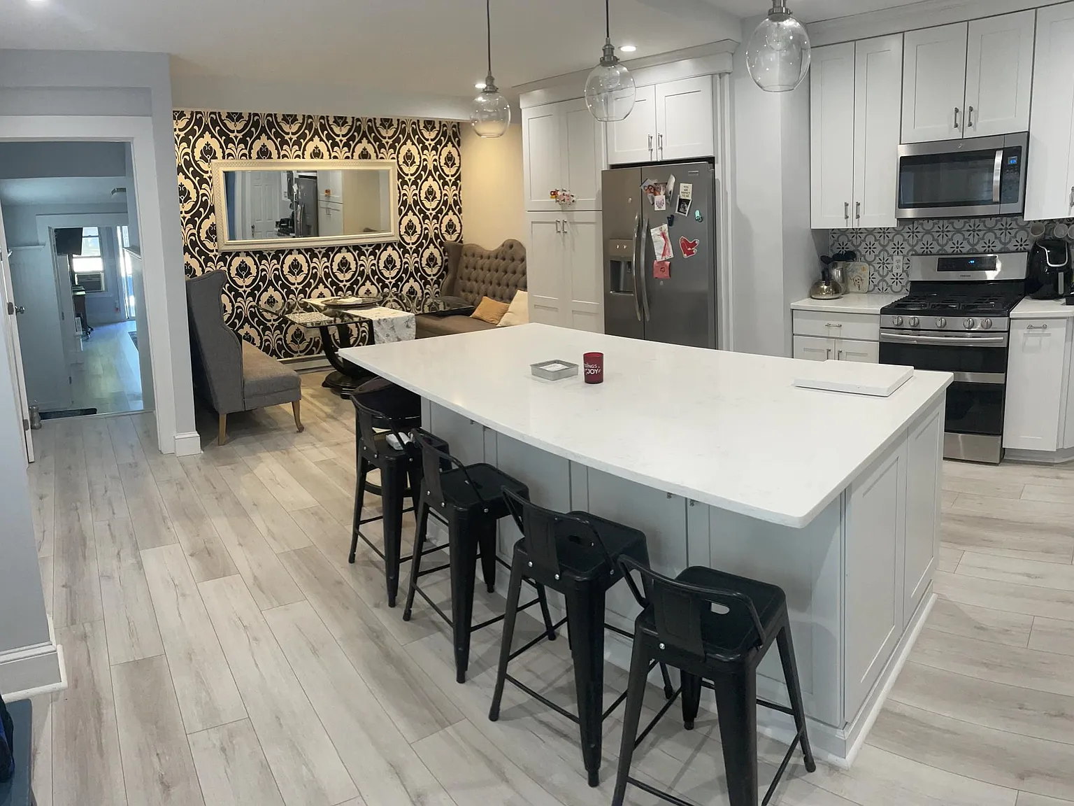 170 State St — Photo 1