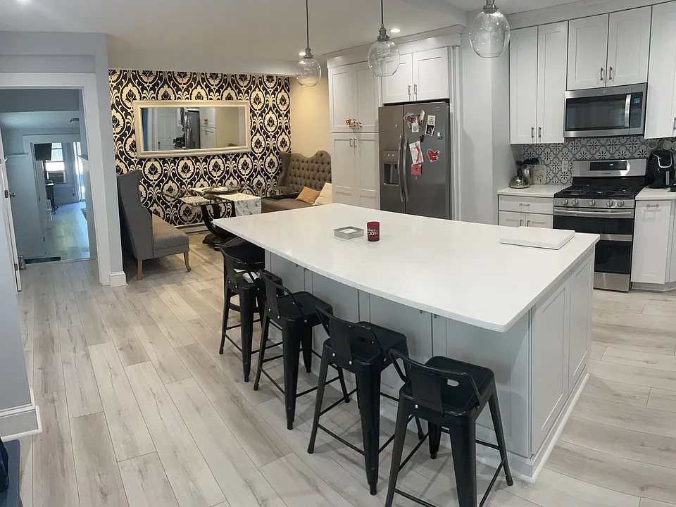 170 State St #1