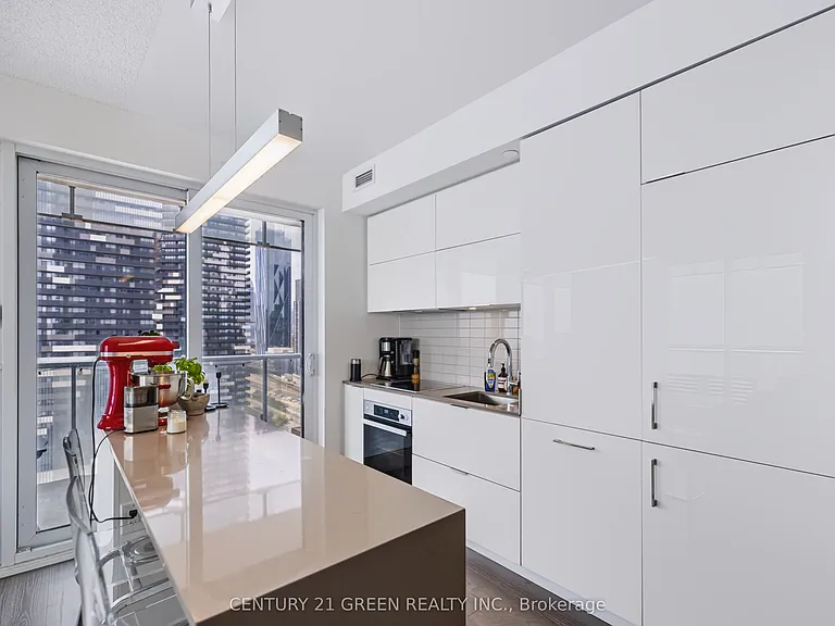 15 Lower Jarvis St #2105 — Photo 9