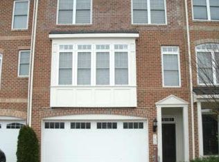 9604 Silken Leaf Ct, Laurel, MD 20723