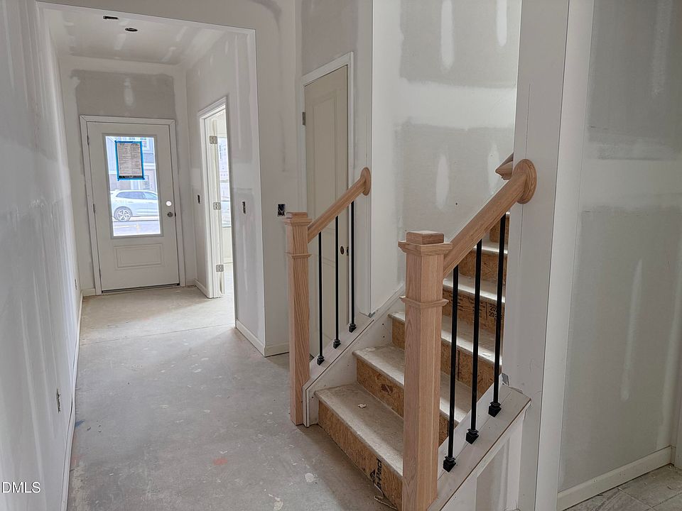 1st image of 932 Fetching Pl #348