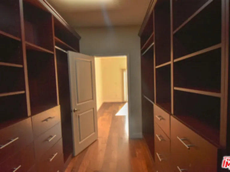 4428 Fulton Ave #103 — Photo 14