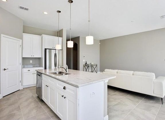 5th image of 9705 Oak Ranch Crescent Ct