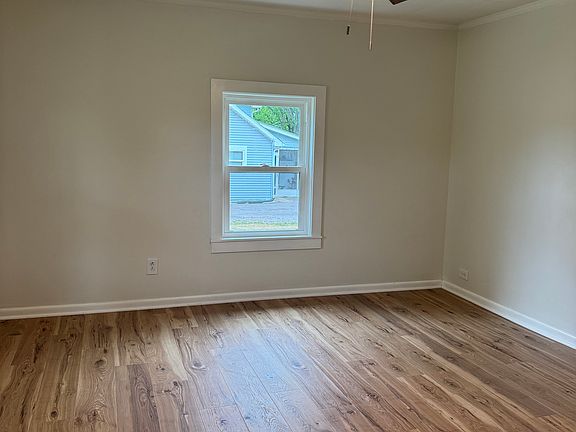 5th image of 110 Juliet Ave