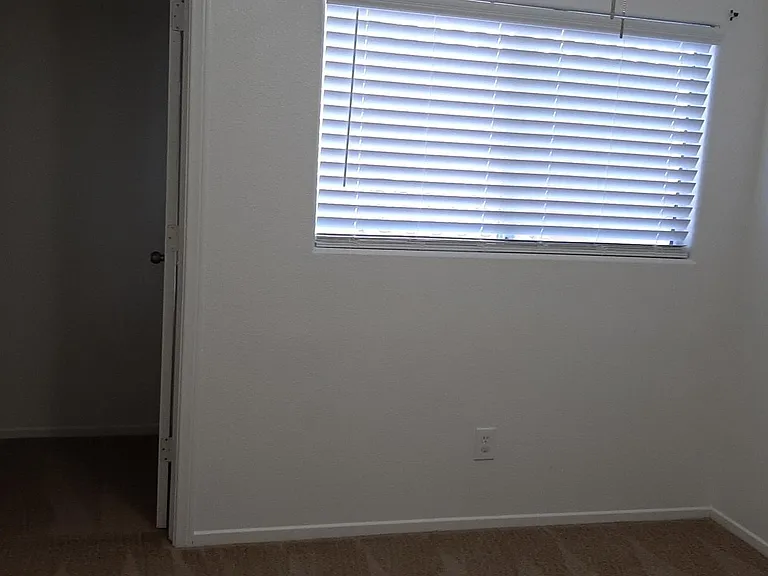 9574 Bouncing Ball St — Photo 13
