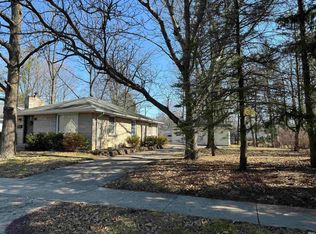 412 S Celia Ave, Muncie, IN 47303