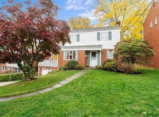 122 Sleepy Hollow Rd, Pittsburgh, PA 15216
