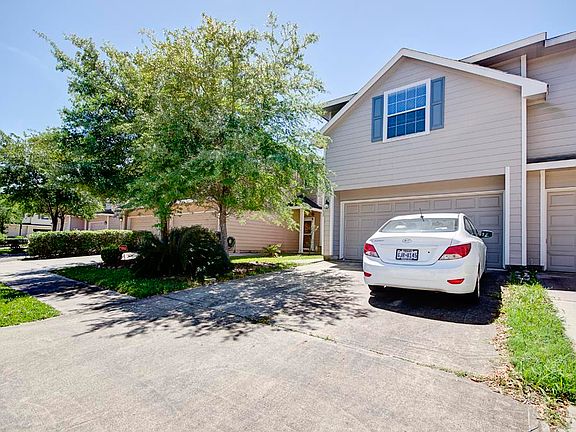 4th image of 12422 Oriole Lake Way