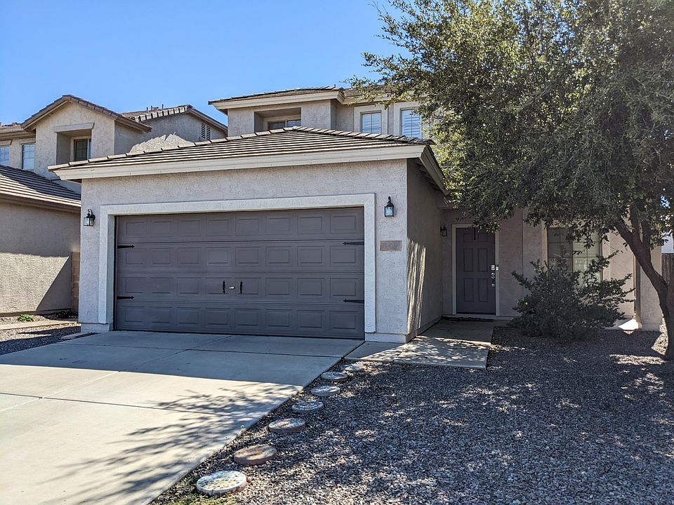 1st image of 519 E Coachwhip Ct