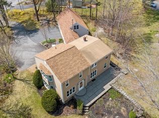 3 Dara Ln, Worcester, MA 01609