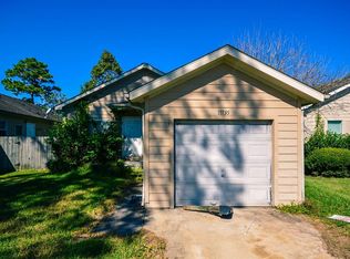11735 Greenglen Dr, Houston, TX 77044