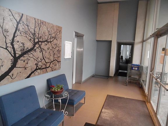 4th image of 715 W Michigan Ave #508