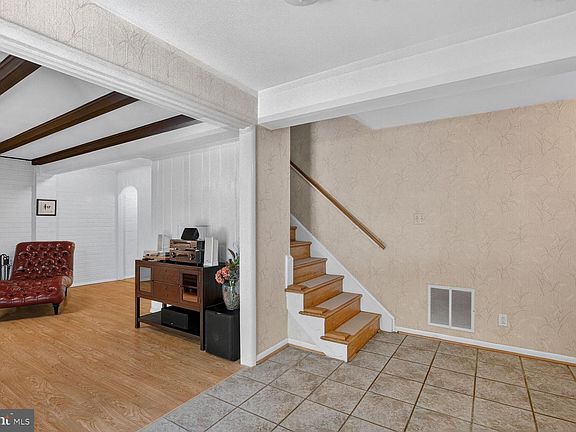 5th image of 11408 Orleans Way
