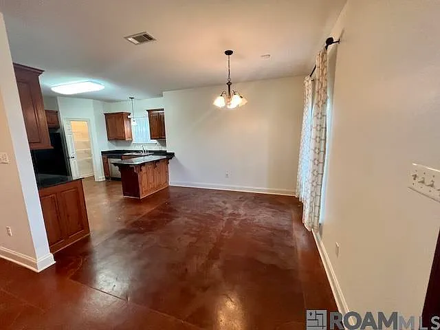 3 bed, 1738 sqft, $1,950 — Photo 4