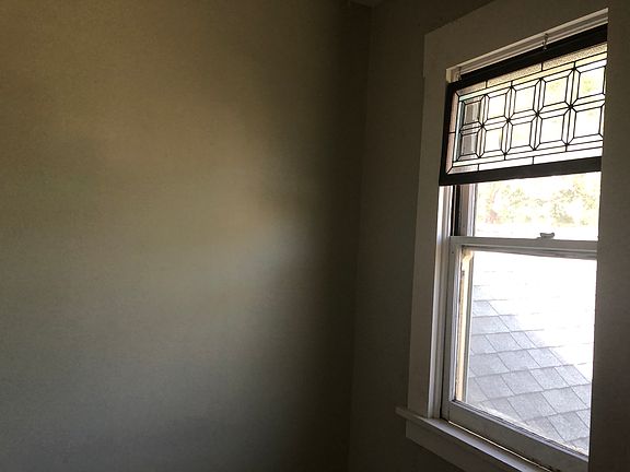 5th image of 1390 Palm St APT 4