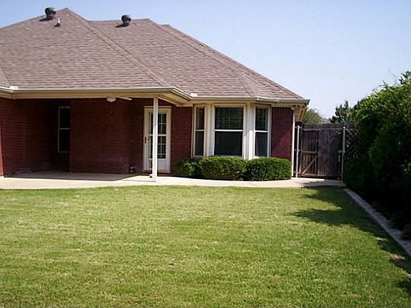 2nd image of 813 Sky Creek Ct