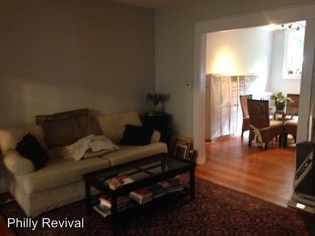 2nd image of 34 E Durham St