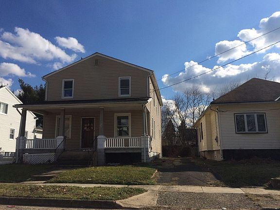3rd image of 6134 Wayne Ave