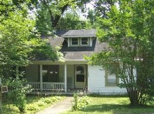 1356 Delwood Dr SW, Lenoir, NC 28645