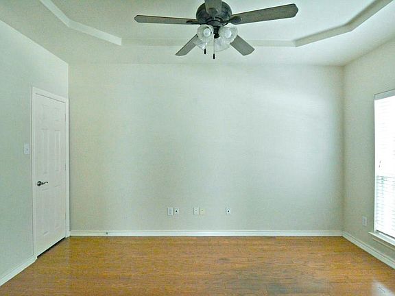 3rd image of 4136 Briarcreek Dr