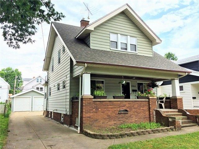 1st image of 3962 W 157th St