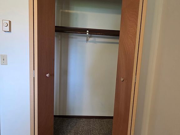 5th image of 1652 8th St N APT 1